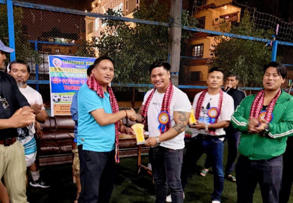 केन्द्रीय सदस्य डंगोल तरुण युवा लाई संगठनमा आकर्षित गर्दै